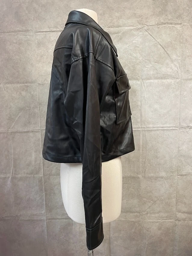 Celebrity Pink Women's Black Faux Leather Moto Biker Jacket Size S - Imagem 4 de 4