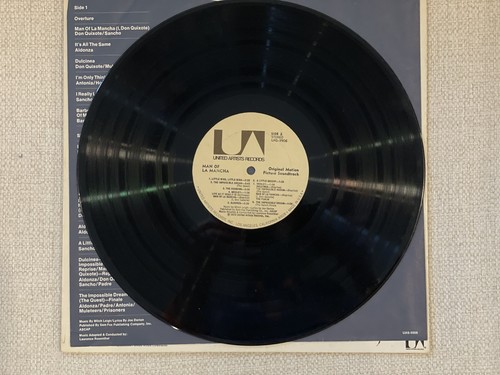 Mitch Leigh – Man of La Mancha Soundtrack 1972 Vinyl Record Gatefold - Picture 8 of 10