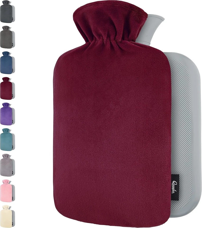 BESUCHE DEN QOMFOR-STORE Wärmflasche Mit Bezug – Weicher Premium Vliesbezug – 1,8L Groß Wärmeflasche, Wär
