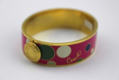 $138 COACH Pink Polka Dot Enamel Gold Tone Hinged Bangle  display picture 3