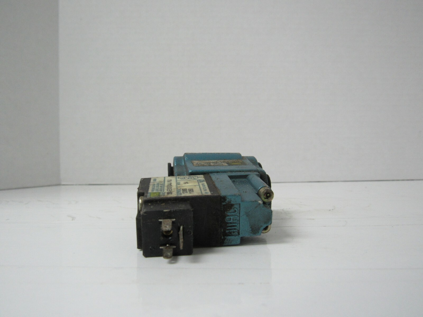 Picture 3 of 6