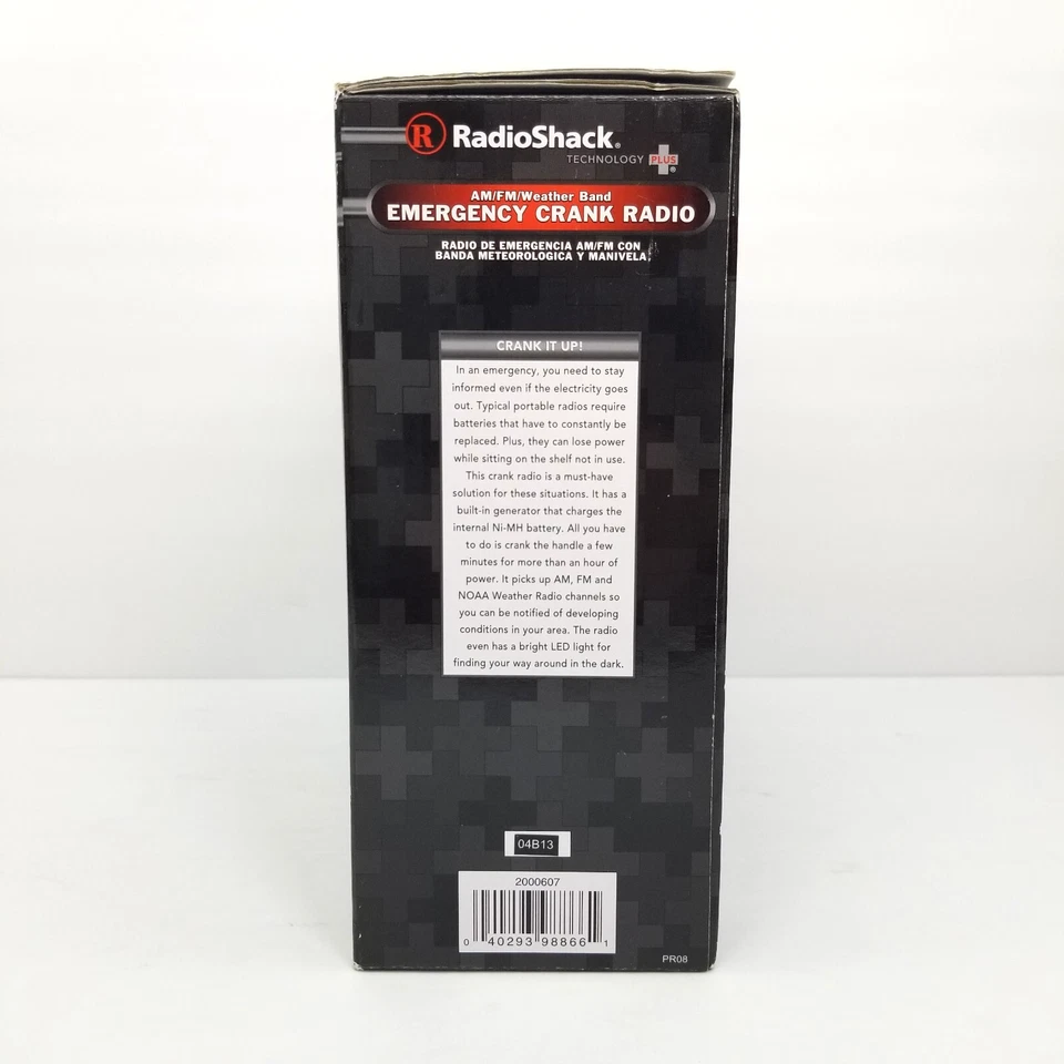 Radio Shack AM/FM Weather Band Emergency Light Crank Radio USB Charging Port - Image 4 of 4