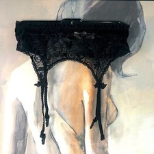 Victoria s Secret PRE Gold Label Black Lace Garter Belt