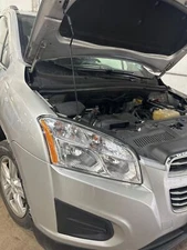 Used Right Headlight Assembly fits: 2015 Chevrolet Trax Right Grade A