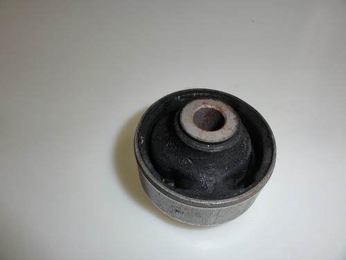 original daewoo aveo buchse für querlenker vorne 96535088 vw4s Lagerware