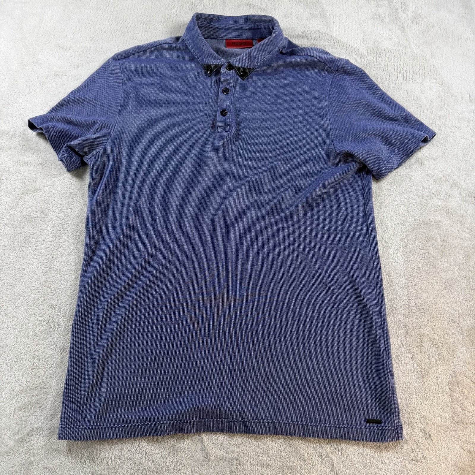 HUGO Hugo Boss Men's Casual Polo Shirt Size M Blue Leather Trim Collar Accent