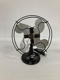 Vintage Emerson JR Table Desk Electric Fan For Parts Or Repair