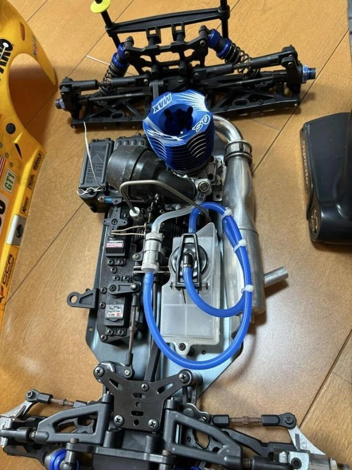 Kyosho 1/8 Scale Inferno GT2 Corvette RC Car - Bild 3 von 4