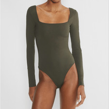 Aritzia Babaton Contour Headway Square Neck Bodysuit long sleeve olive green sma