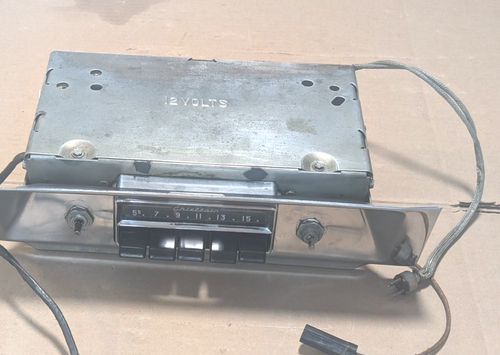 Cosmeticly Excellent 1961 Pontiac Chieftain Radio Delco, Clean, Untested - Picture 12 of 12