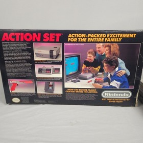 Nintendo NES Action Set & Box Working NO ZAPPER NO STYROFOAM See Details / Video