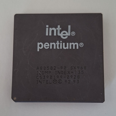 Intel Pentium A80502-90 SX968 CPU Sockel 4 90 MHz Single-Core 256 KB L2