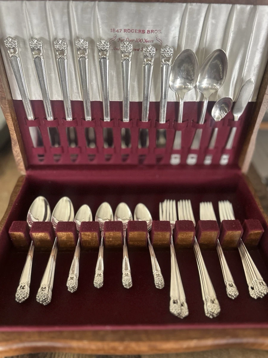 1847 Rogers Bros Silver Antiques Eternally Yours for sale | eBay