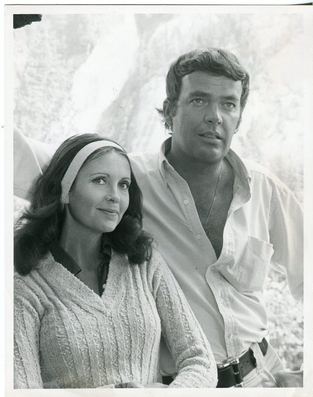 1971 Press Photo of Actors Jim Hutton and Anjanette Comer  "The Deadly Hunt"