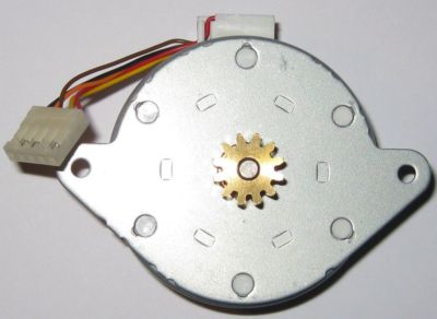NMB Minebea PM55L-048 24V 5-Wire Stepper Motor - 48 Steps 7.5 w/ Brass Gear