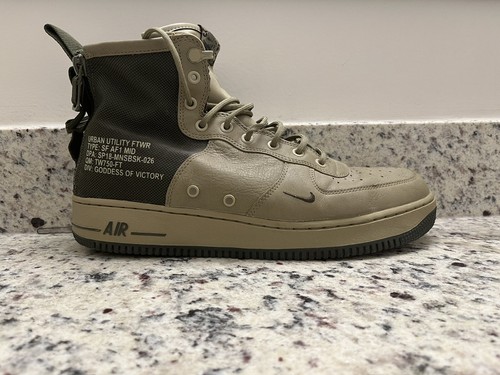Nike Air Force 1 Mid