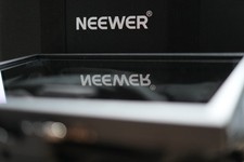 NEEWER BASICS X12B Aluminium Alloy Liftable Teleprompter 12 Inch