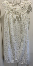 Vintage Barbizon Ivory  Floral Sleeveless Nightgown Cotton Lace Size M