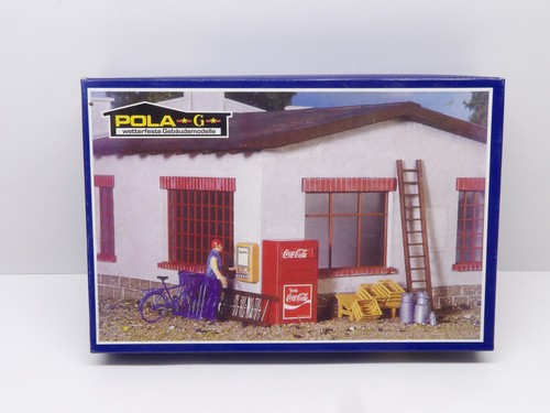 Pola G Scale Collection of Building Accessories (Odds & Ends) kit #1760