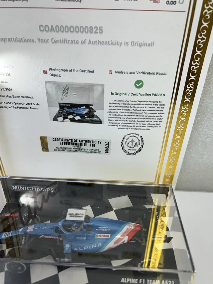 Fernando Alonso Firmado Alpine A521 GP Qatar 2021 1/43 + Certificado de Autenticidad Foto 2 de 4