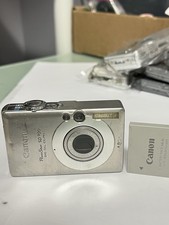 Canon PowerShot Digital ELPH SD300 4.0MP Digital Camera