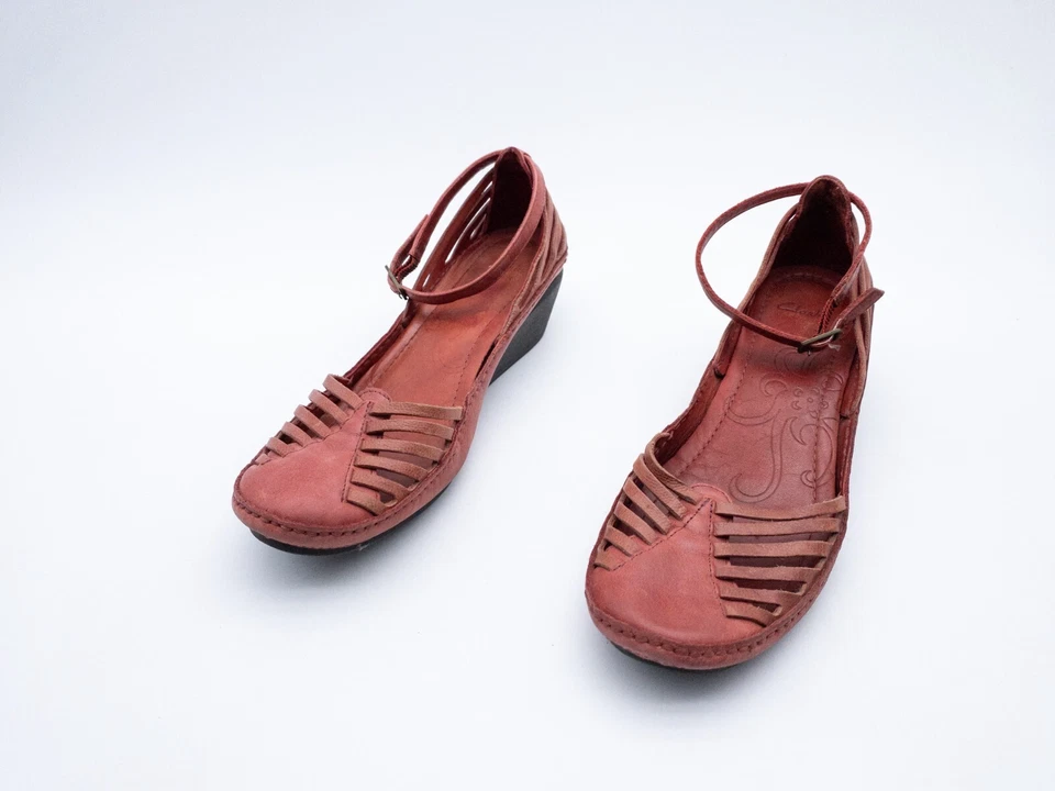 Clarks Escarpins Femmes Chaussure Basse Talon Schuh Hauts Rouge Taille 38 Eu Art - Photo 1/3
