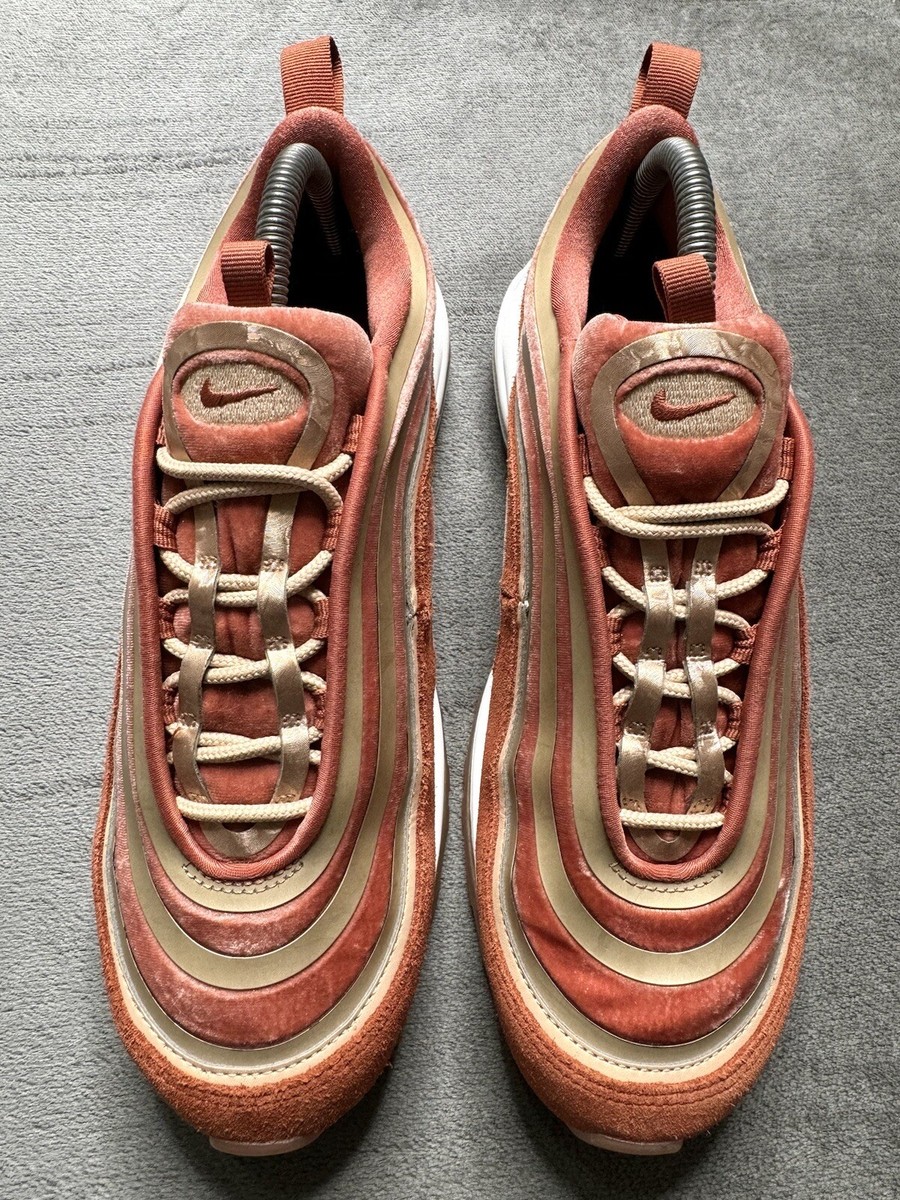 peach color air max 97