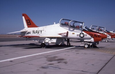 Kodachrome Dia 163642 (B-242/TW-2) MD T-45A Goshawk US Navy 1997 (A3)