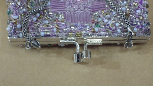 vintage retro hand beaded lilac silver tone chain and clasp coin / make up purse - Picture 5 of 8