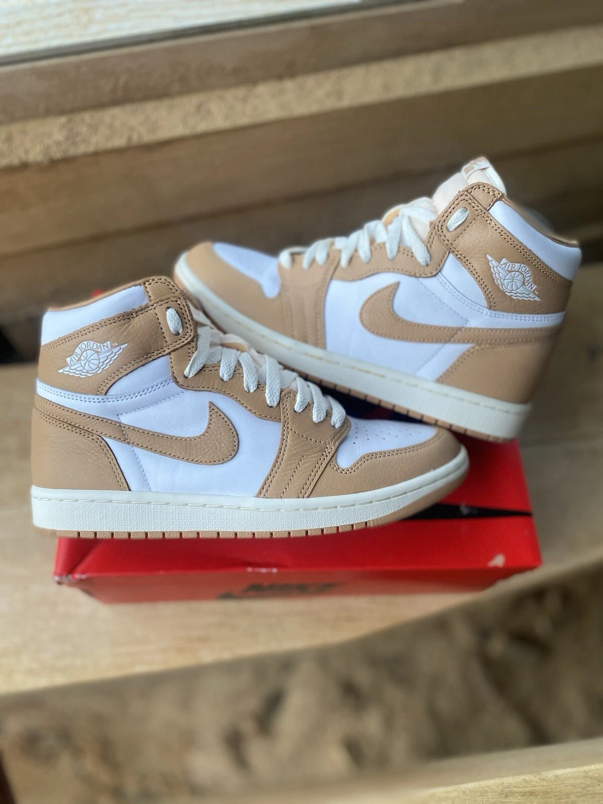 JORDAN 1 ALTA 'PRALINA'