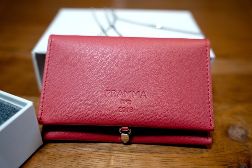 Designer Pramma No 8 Clutch bag - mint condition with box never used - Picture 2 of 15