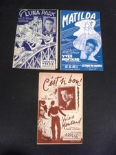 PARTITIONS +TEXTES : MONTAND/CHEVALIER + LIVRE :13 CHANSONS DES RUES -1945 - 2