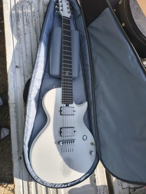 Enya Nova Go Sonic Electric Guitar White Right-Handed w/Gig Bag