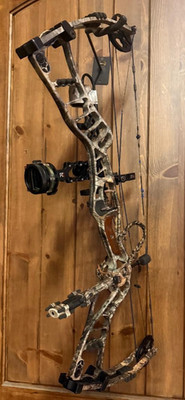 MINT Hoyt Nitrum Turbo Compound Hunting Bow RH 65# 25'' QAD Kit New GAS Strings