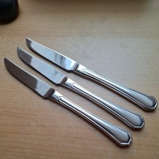 35 Messer Steak-/Pizzamesser  der Serie Tunis basic.  LUSINI / VEGA