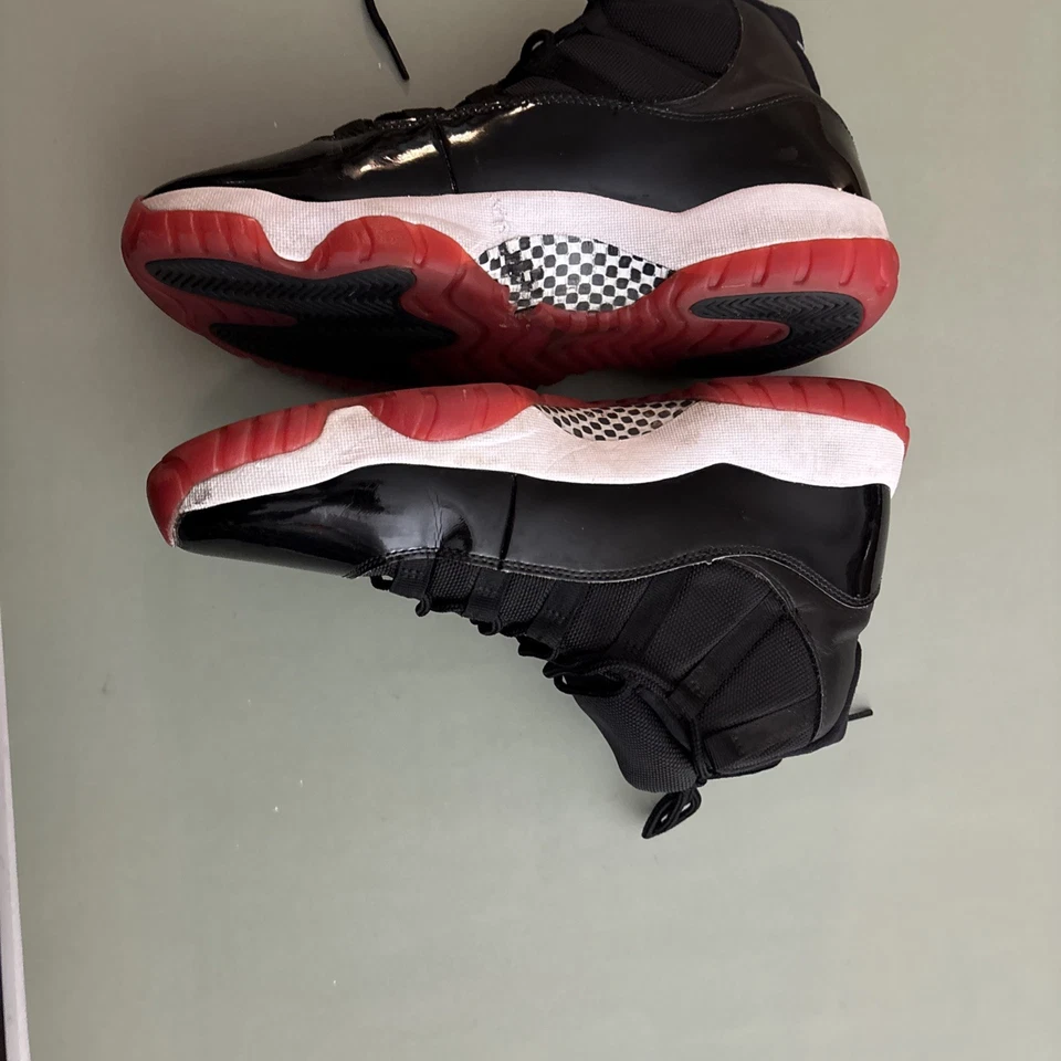 Size 11 - Jordan 11 Retro High Bred 378037-061 - Image 3 of 4