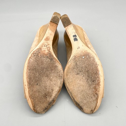 Tod's Womens 37A/ 7 Beige Suede Wedge Heel Shoes Peep Toe Slip On Pumps - Picture 14 of 15