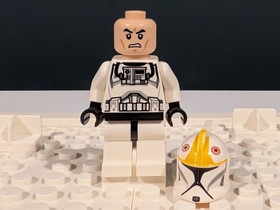 LEGO Star Wars Phase 1 Clone Trooper Pilot Minifigure SW0491 for Gunship 75021