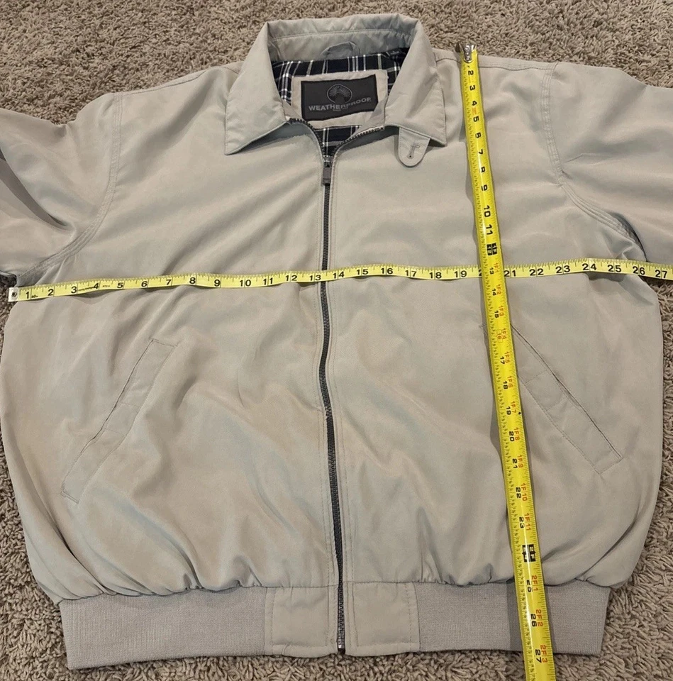 Abrigo impermeable grande para hombre tostado informal Foto 4 de 4