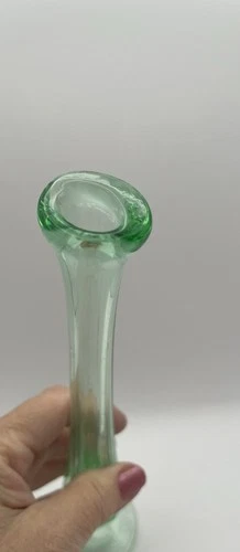 Vtg Fenton Light Green Swung Bud Vase Pedestal