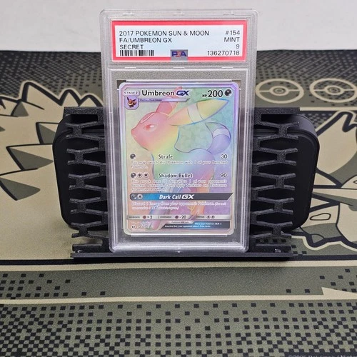 2017 POKEMON SUN & MOON FA/UMBREON GX SECRET #154 PSA 9