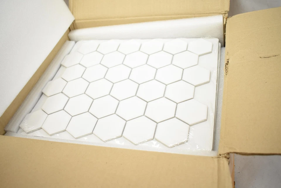 Metro Hex 2 Inch Glossy White Hexagon Mosaic Tile Sheet FXLM2HGW 10 Sheets - Image 4 of 4