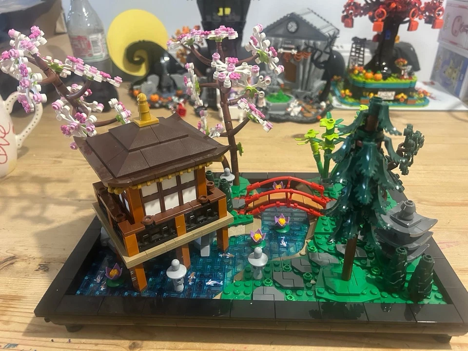 LEGO Icons 10315 Tranquil Garden, photo 4 of 4