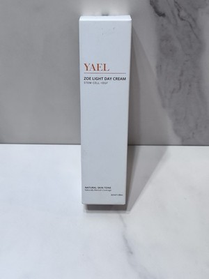 New Sealed Yael Zoe Light Day Cream Stem Cell + EGF - Natural Skin Tone 1.08 oz
