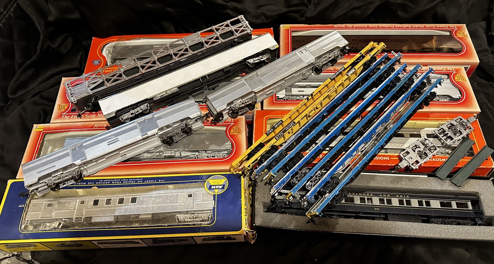 HO Scale Circus Train Passenger and Flat Cars /Circus/Carnival/Ringling Bros eBay