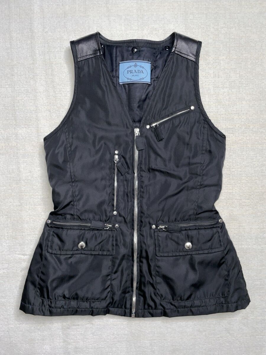 Prada Vintage Archive Fall 1994 Black Nylon Zipper Multi Prada Vintage Archive Fall 1994 Black Nylon Zipper Multi