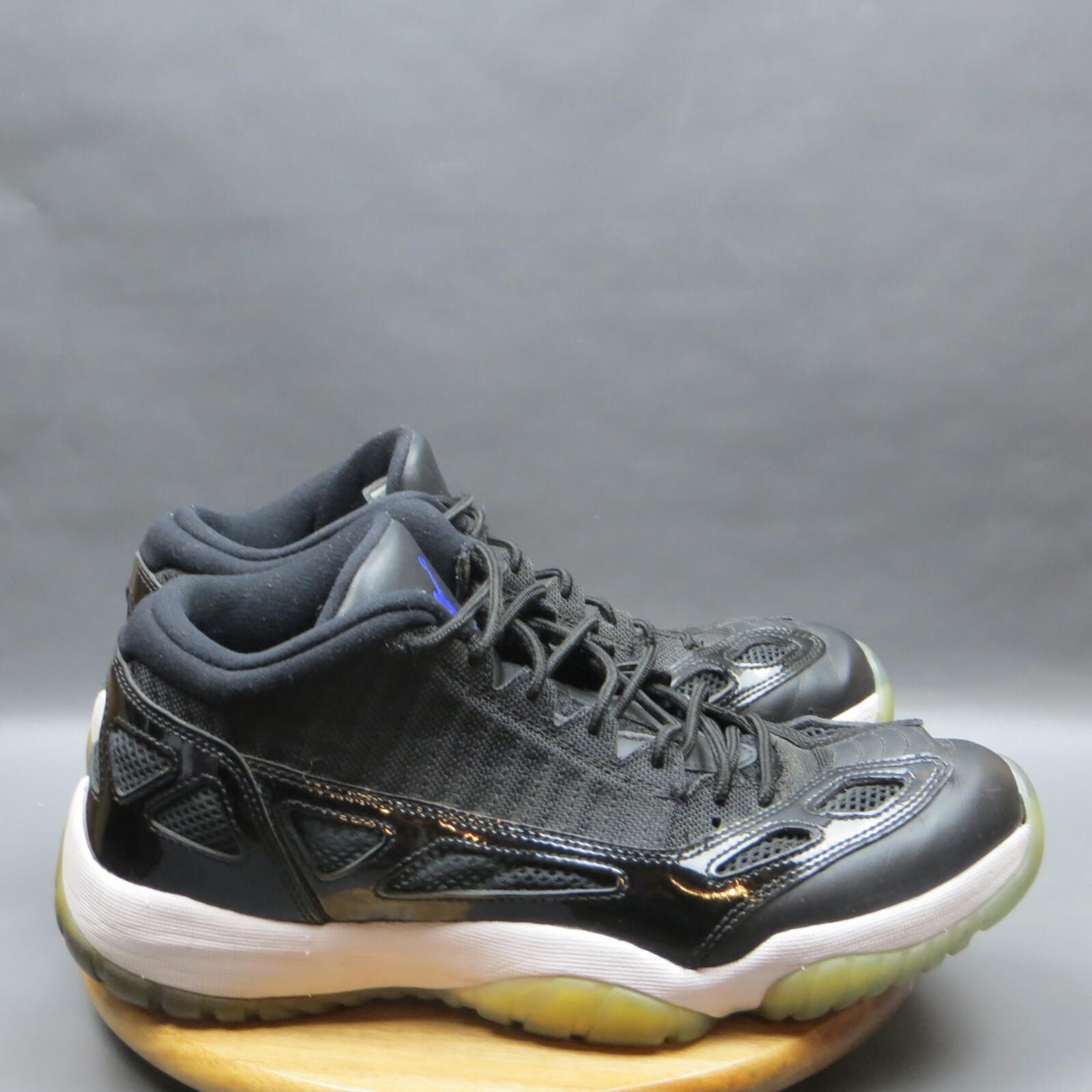 Air jordans 11 retro low IE Jam Air Jordan 11 Retro Low IE  main image 2