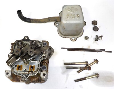 #ad Briggs amp; Stratton 123332 Cylinder Head 699486 Lot 563 $35.00