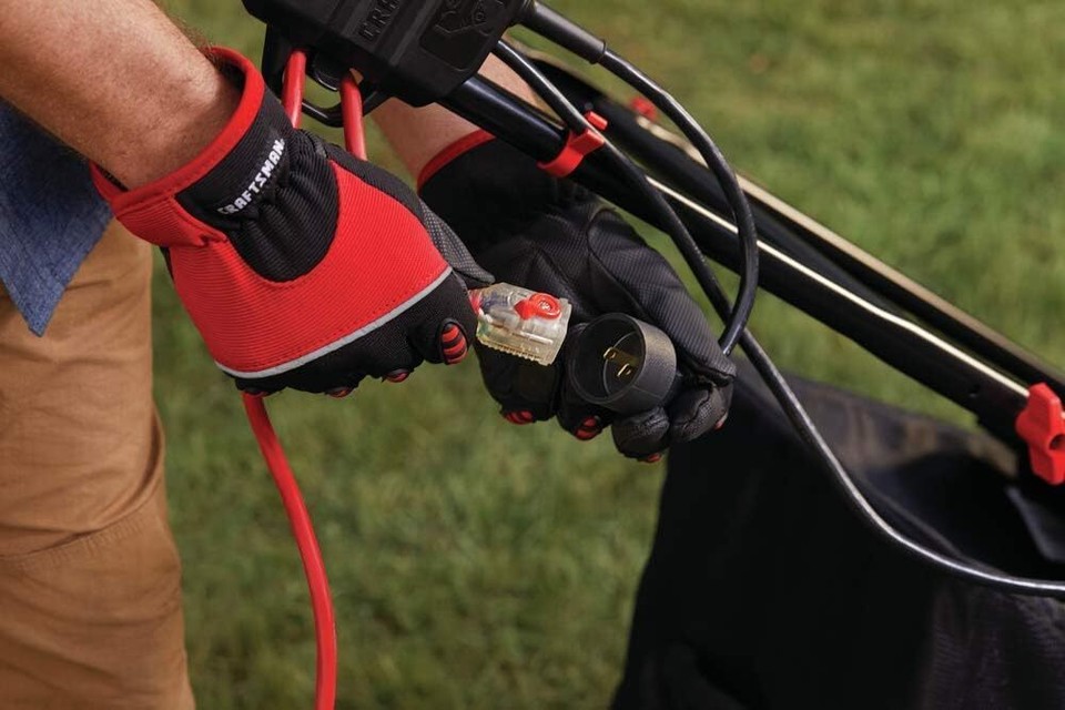 CRAFTSMAN Electric Lawn Mower, 20Inch, Corded, 13Ah (CMEMW213), Red