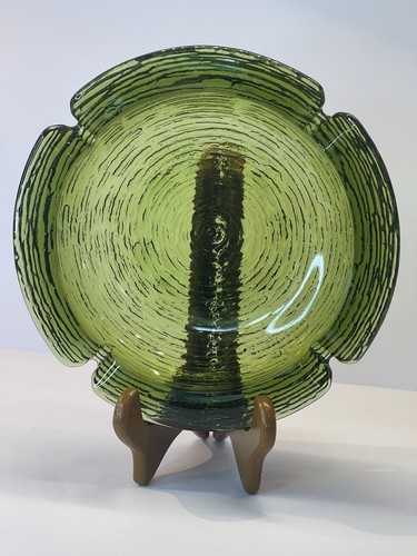 Anchor Hocking, Green Lido Sorrento 8 3/4 Round Ashtray - Picture 4 of 7